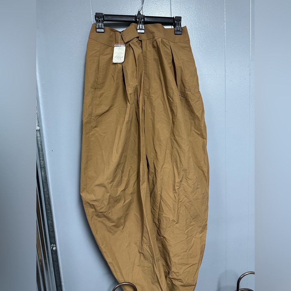 Free People Gabriette Barrel Trouser size 6